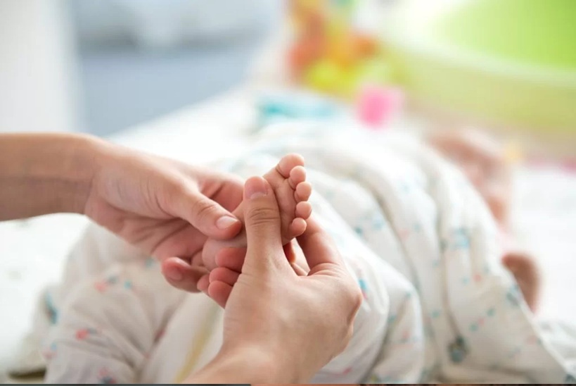 Safe and Gentle Baby Massage Tips with White Dove Baby Oil