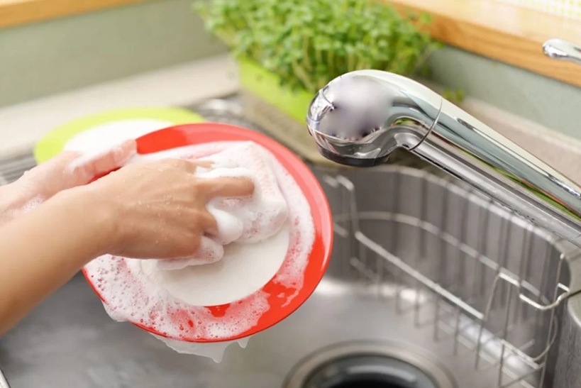 Dishwashing Liquid: The Secret to a Clean & Fragrant Kitchen!