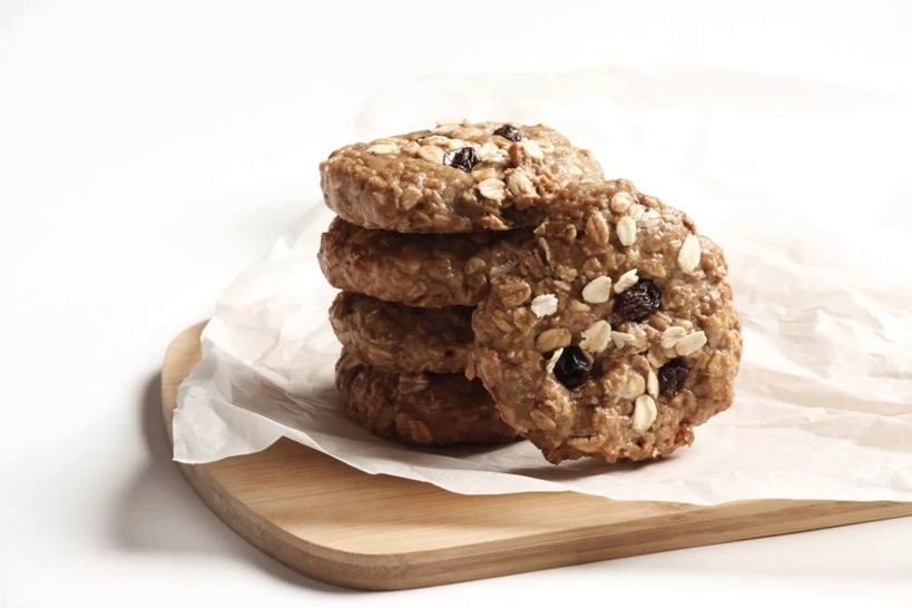 Revitalife Shape Healthy Peanut Butter and Oatmeal Cookie Recipe
